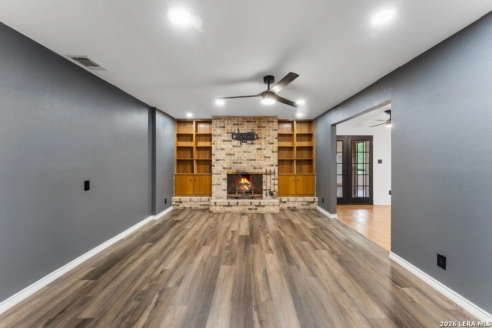 Photo of 3614 Versailles Dr