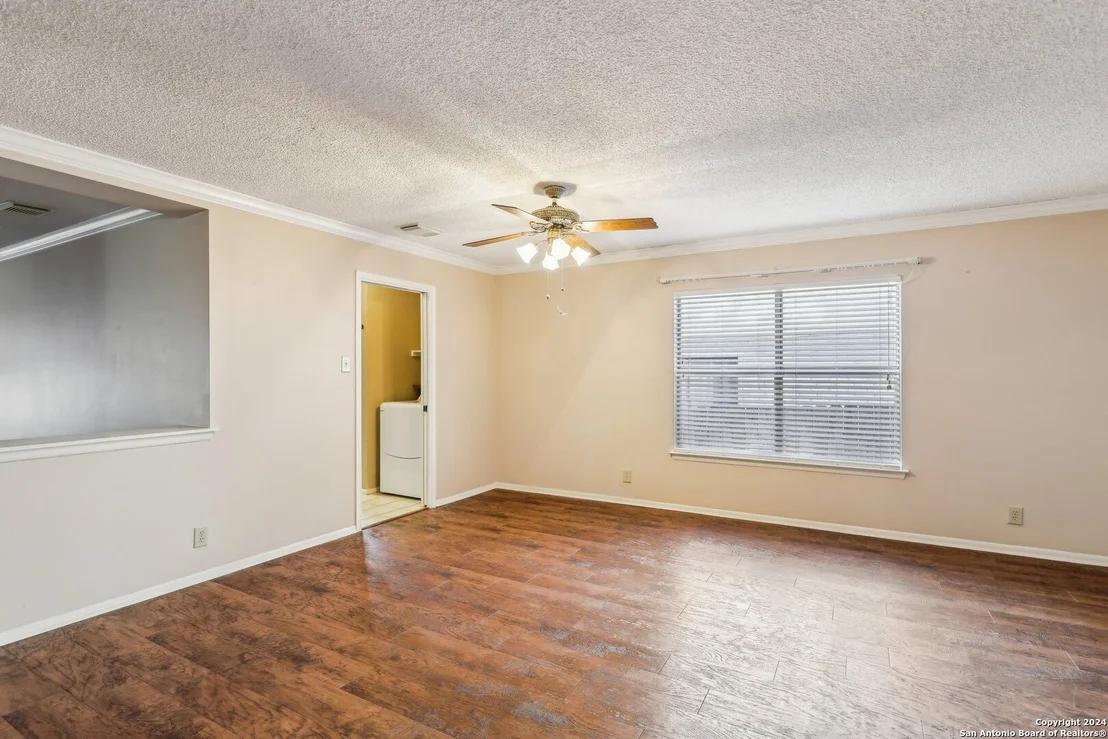 Photo of 9181 RIDGE PATH