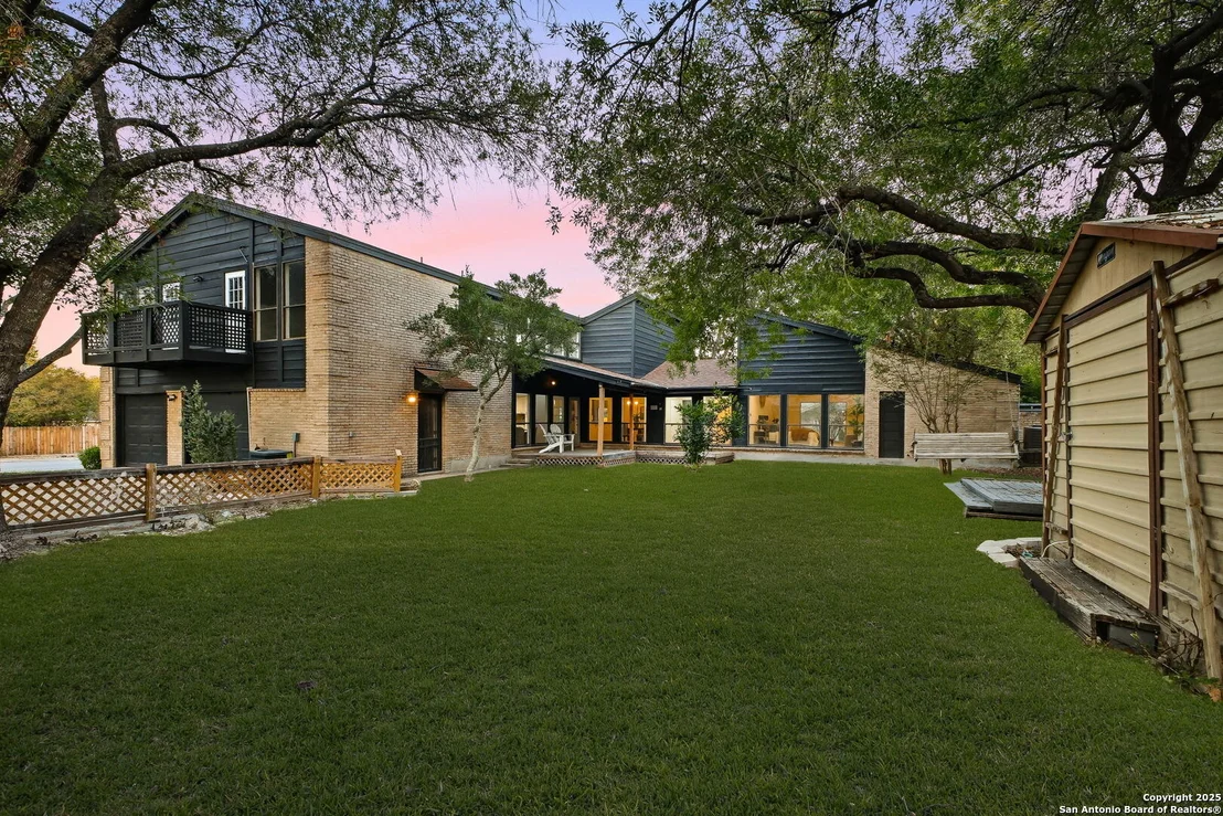 Photo of 6302 Cypress