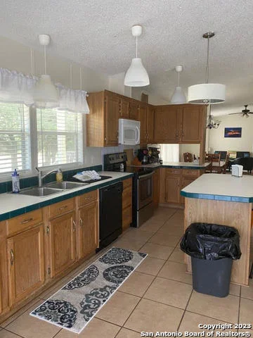 Photo of 1841 Oak Meadows