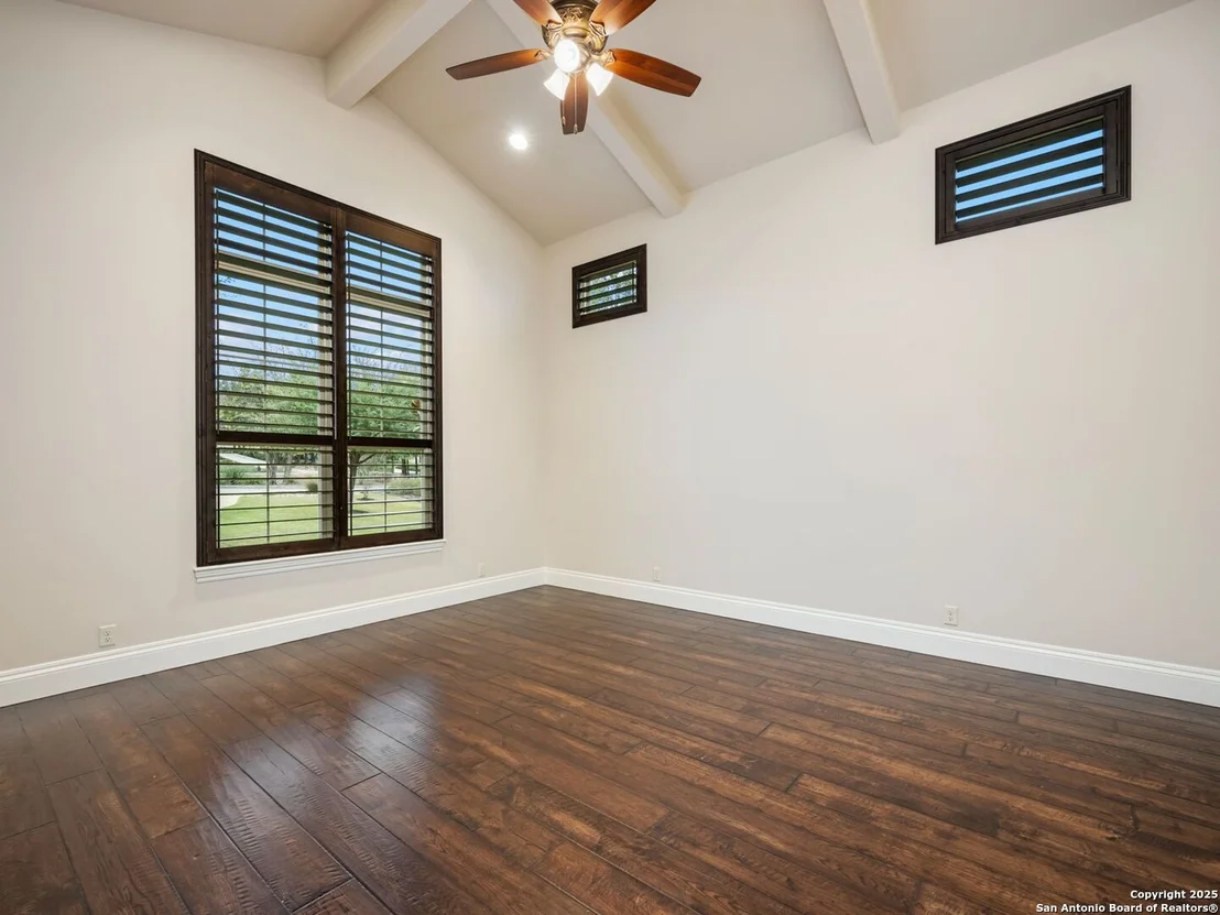 Photo of 211 Wellesley Landing