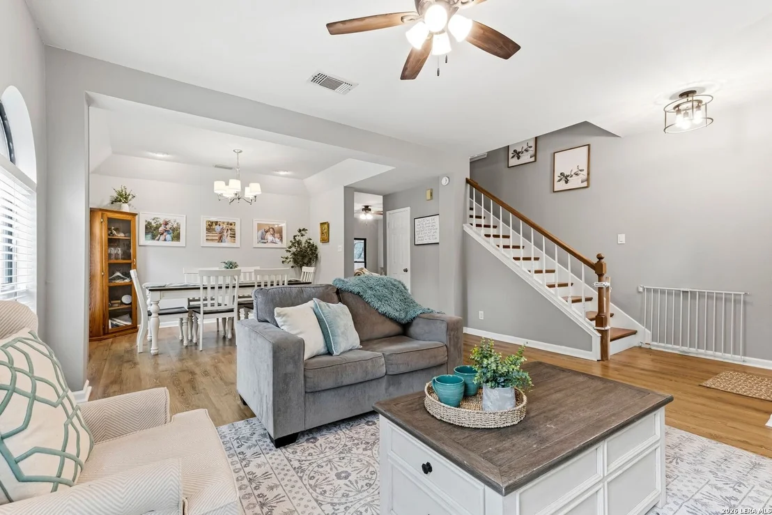Photo of 14318 Rush Wood