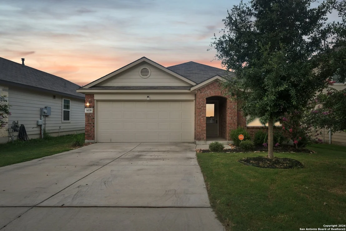 Photo of 14330 FLINT PATH