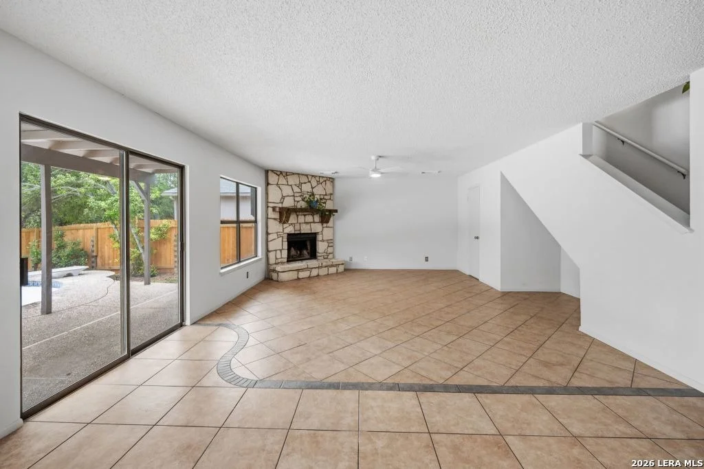 Photo of 1019 ARROWHEAD TRL