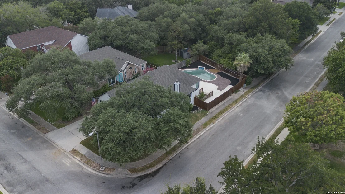 Photo of 2555 Crested Heights