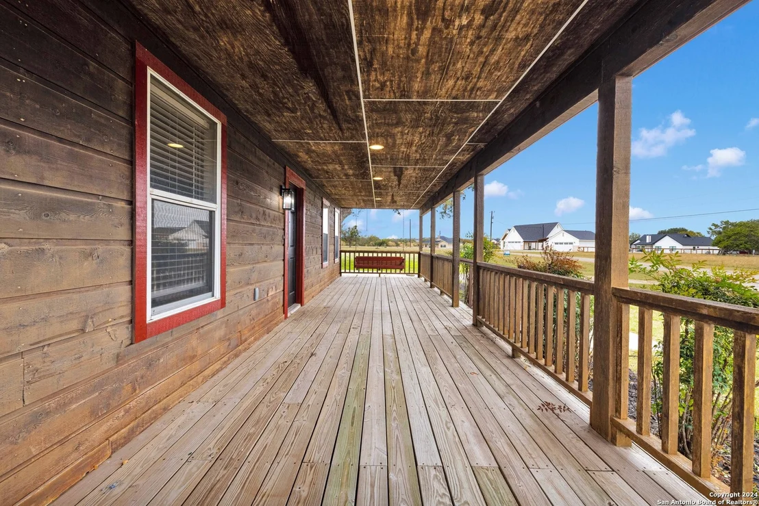 Photo of 105 BROWN SADDLE CIR