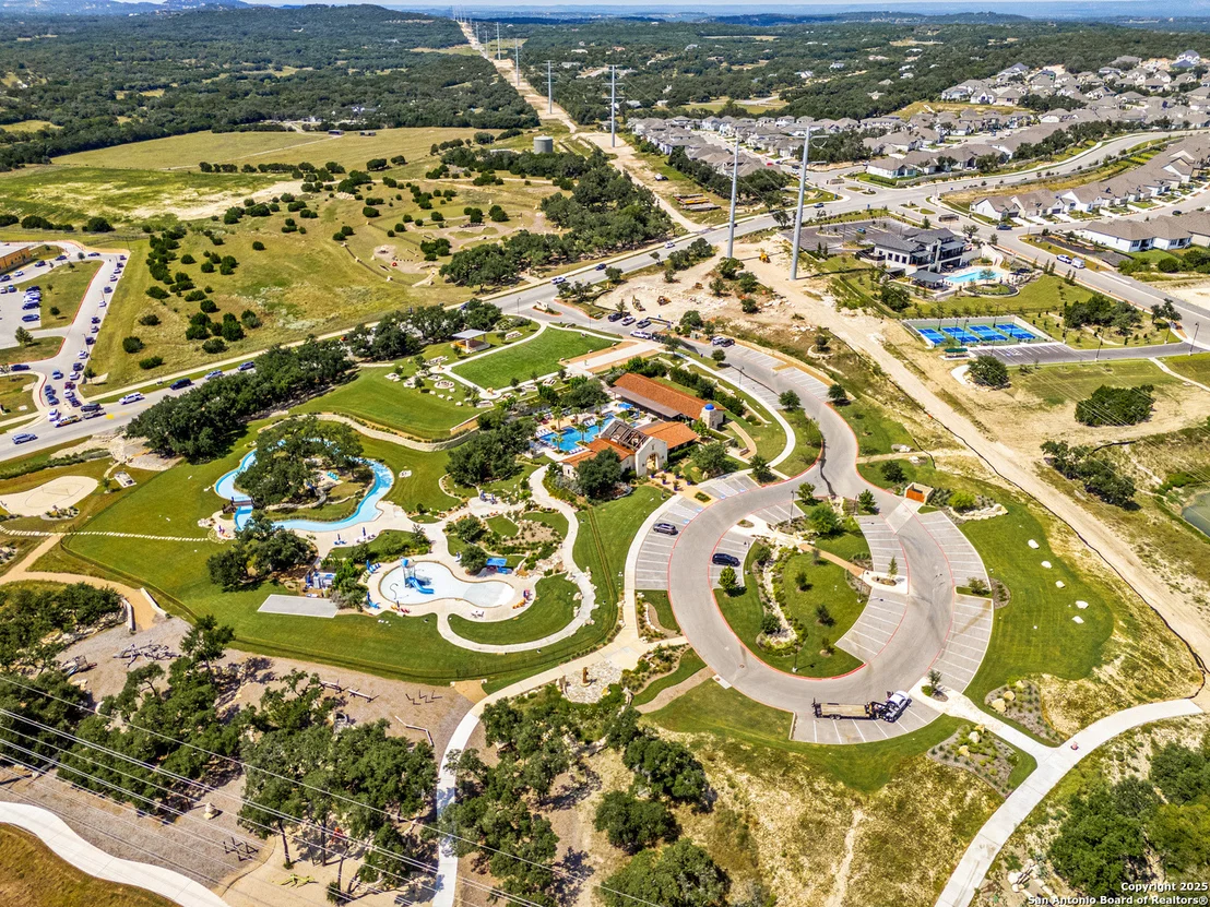 Photo of 124 Milagro
