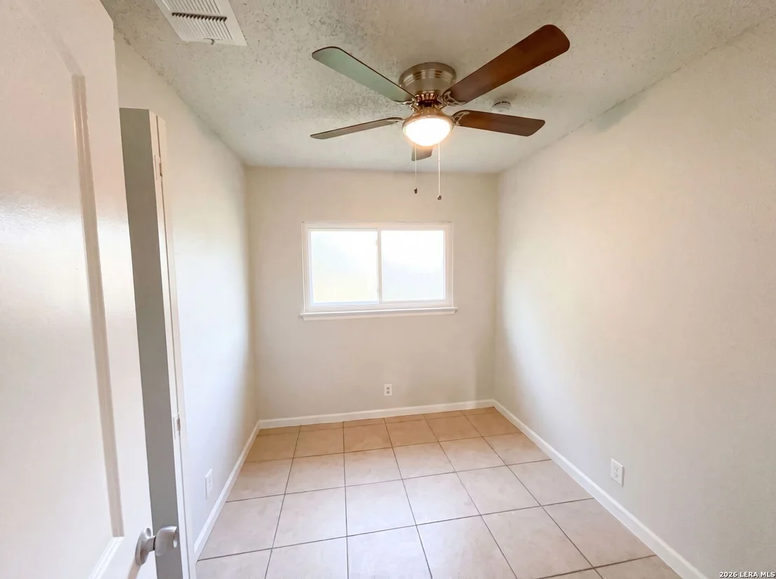 Photo of 6226 Valley Castle