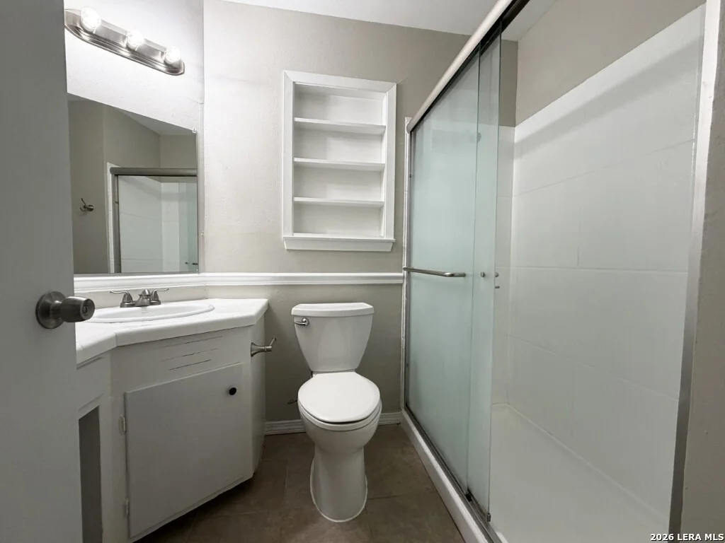 Photo of 707 BOOTH DR