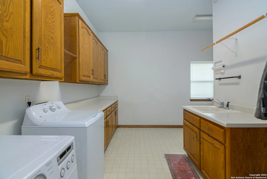 Photo of 575 Eden Rd