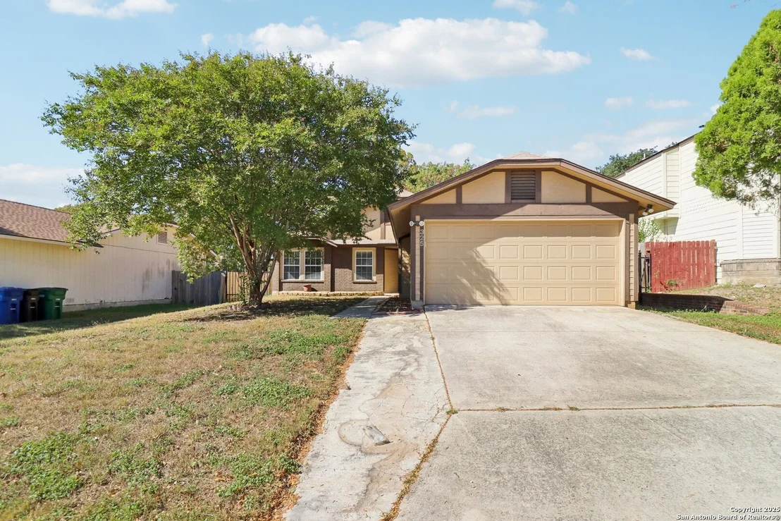 Photo of 325 Cypress Fox Drive
