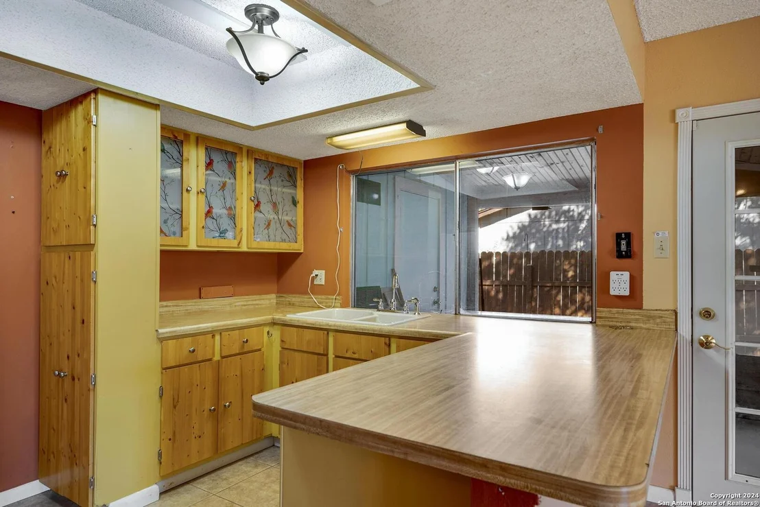 Photo of 3334 Meadow