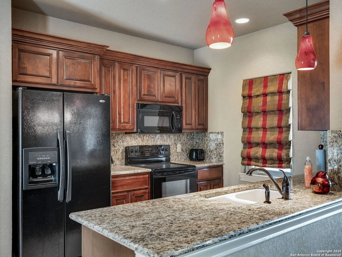Photo of 31025 Post Oak Trail