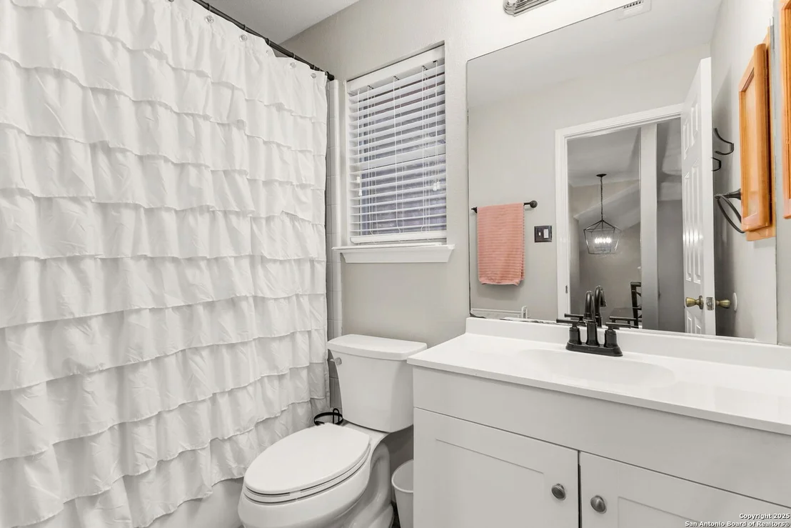 Photo of 321 Alders Gate