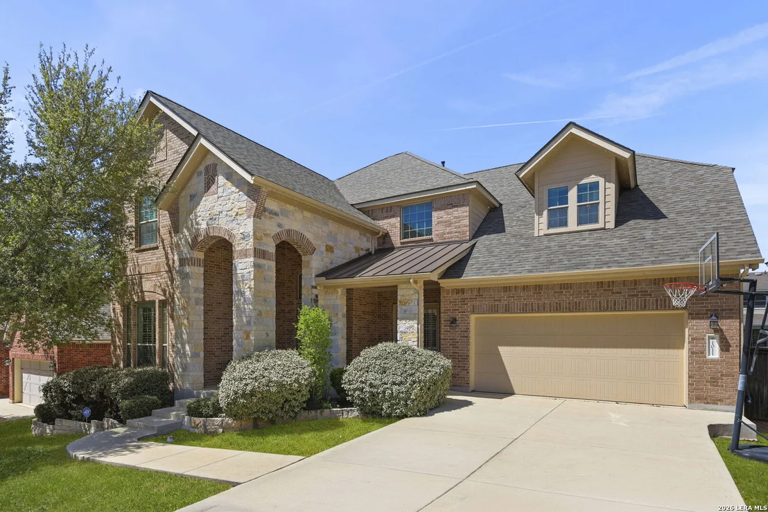 Photo of 1011 Olivia View