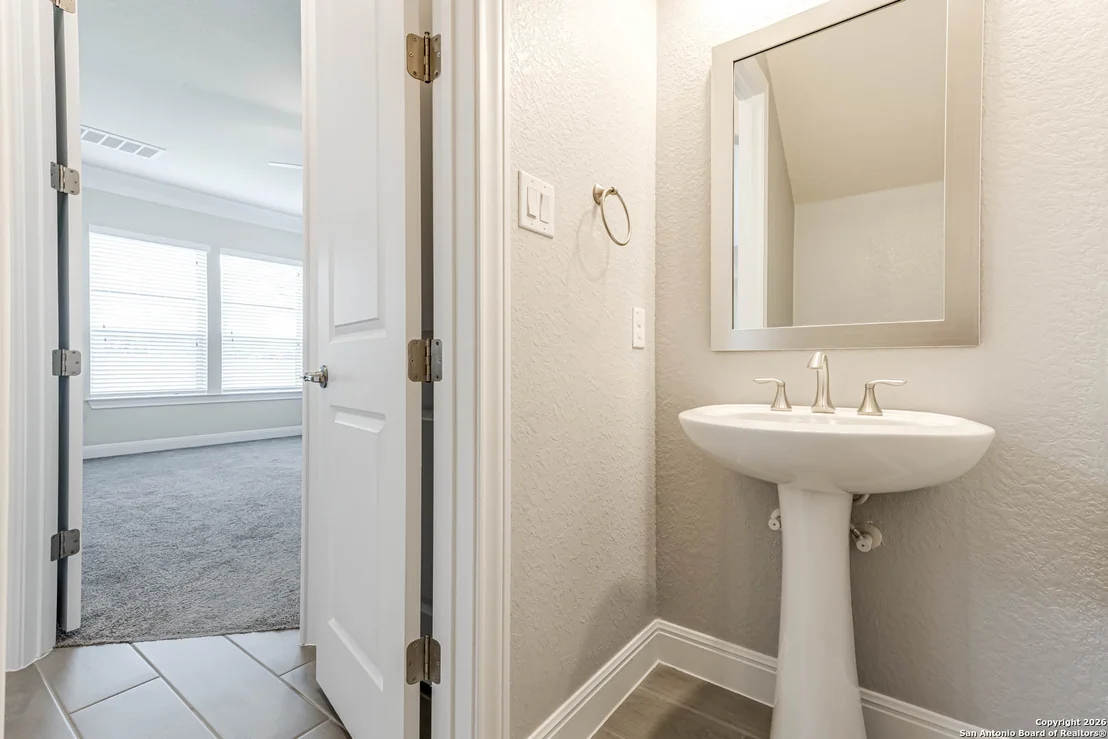 Photo of 17419 Hillsedge