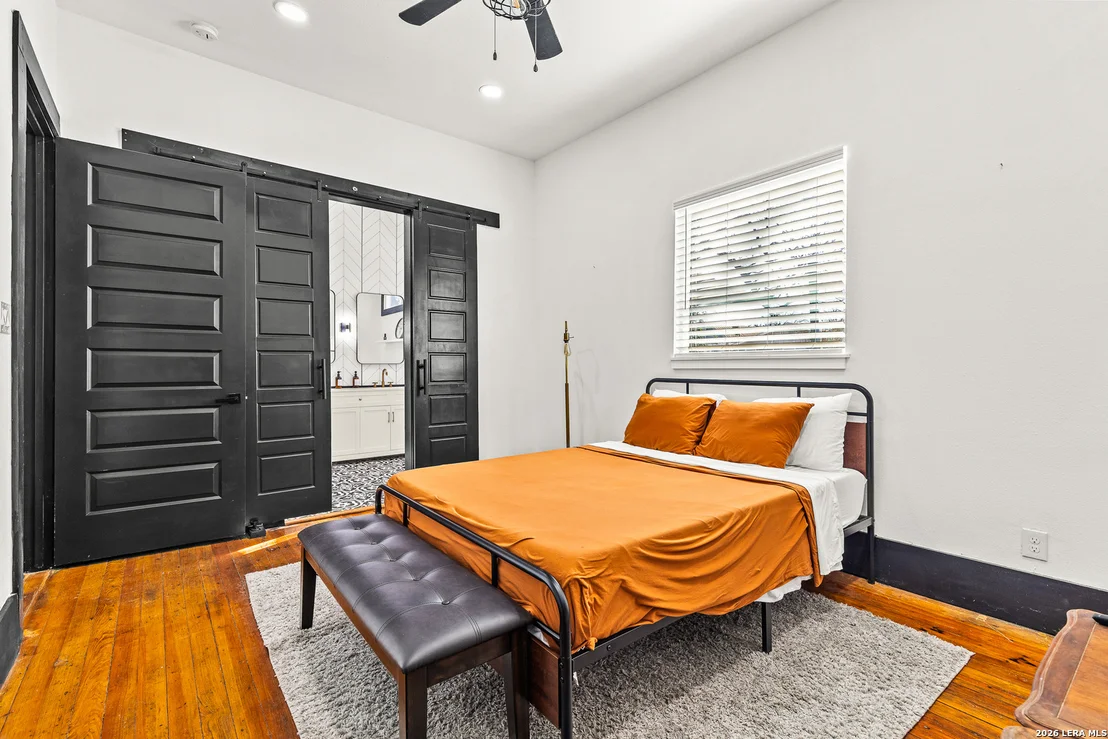 Photo of 318 Belmont