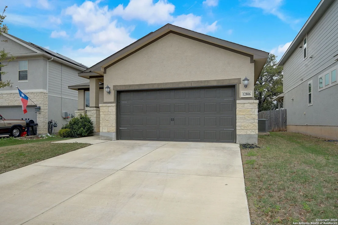 Photo of 12806 MOOSE CIR