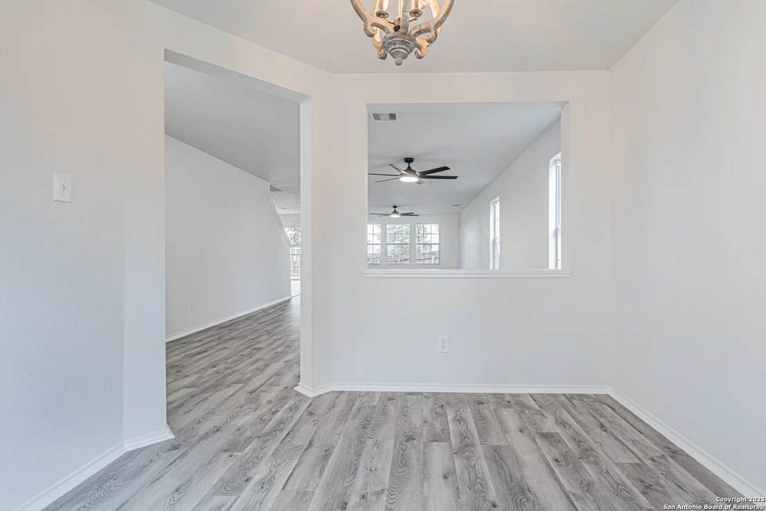 Photo of 6615 Suncliff Crst