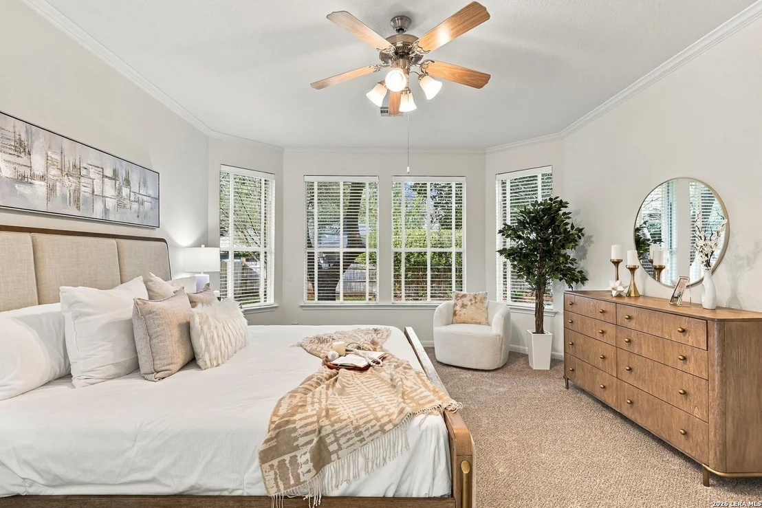 Photo of 18619 Rogers Pl