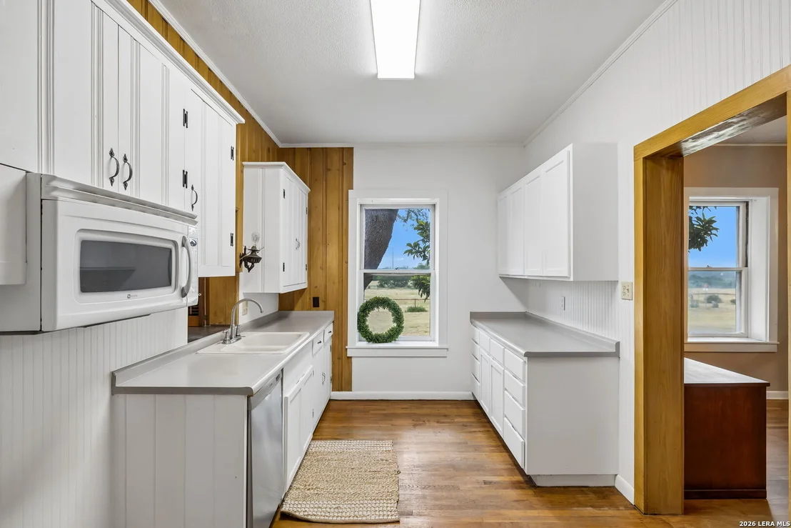 Photo of 48 Holiday Rd