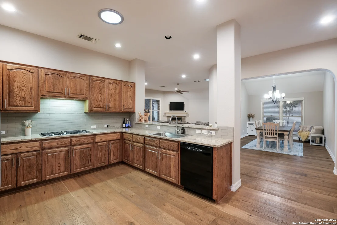 Photo of 154 ROSEHEART