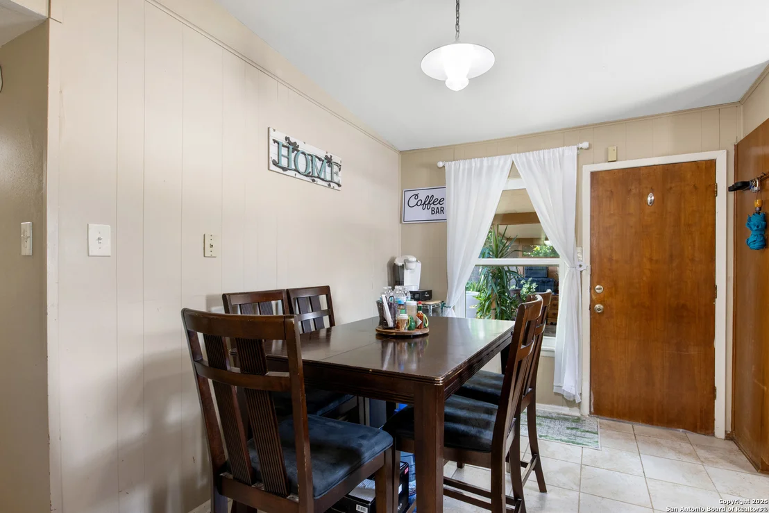Photo of 7518 Buckskin