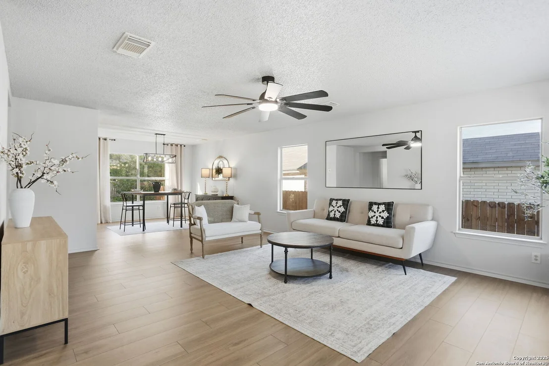 Photo of 8123 Chestnut Manor Dr.