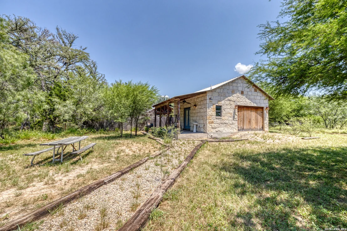 Photo of 3598 RANCH ROAD 1120