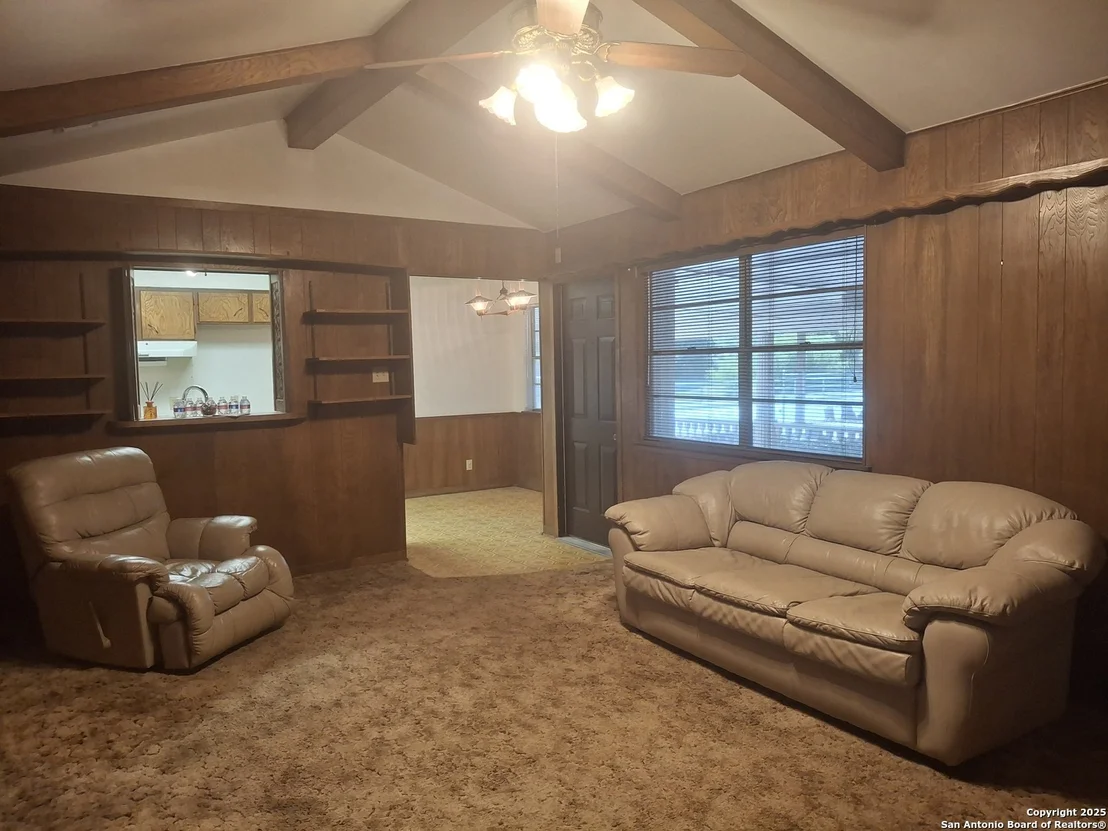 Photo of 3601 Vinecrest