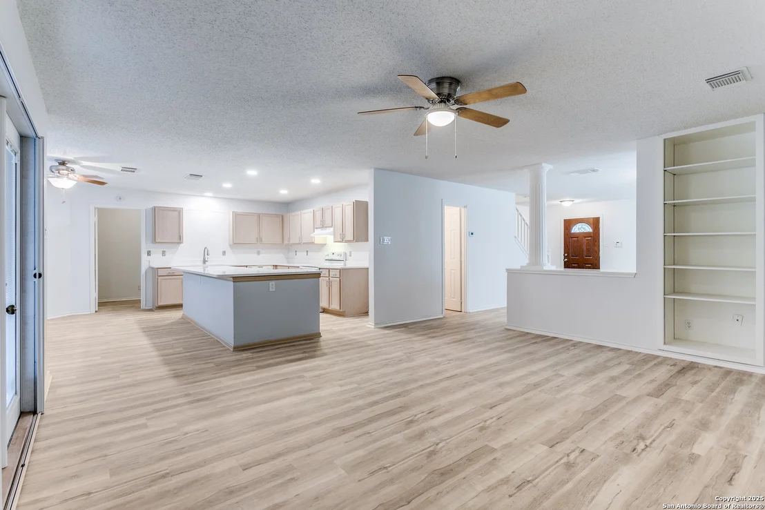 Photo of 2814 Redrock Trl