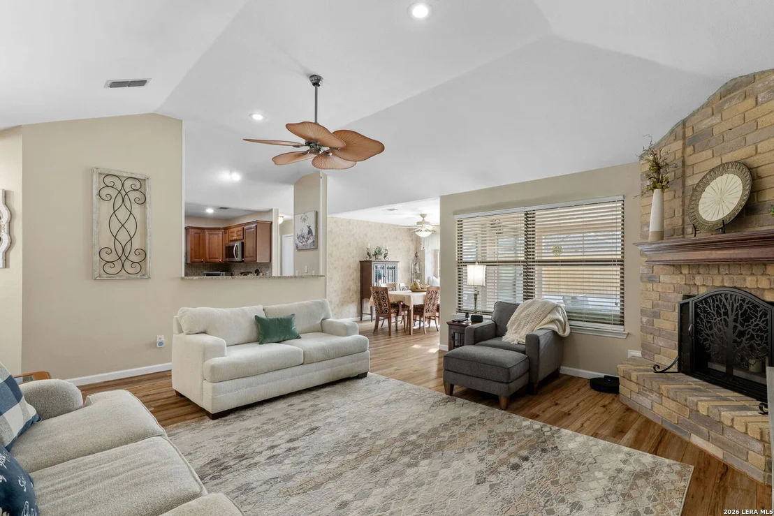 Photo of 2501 Newning