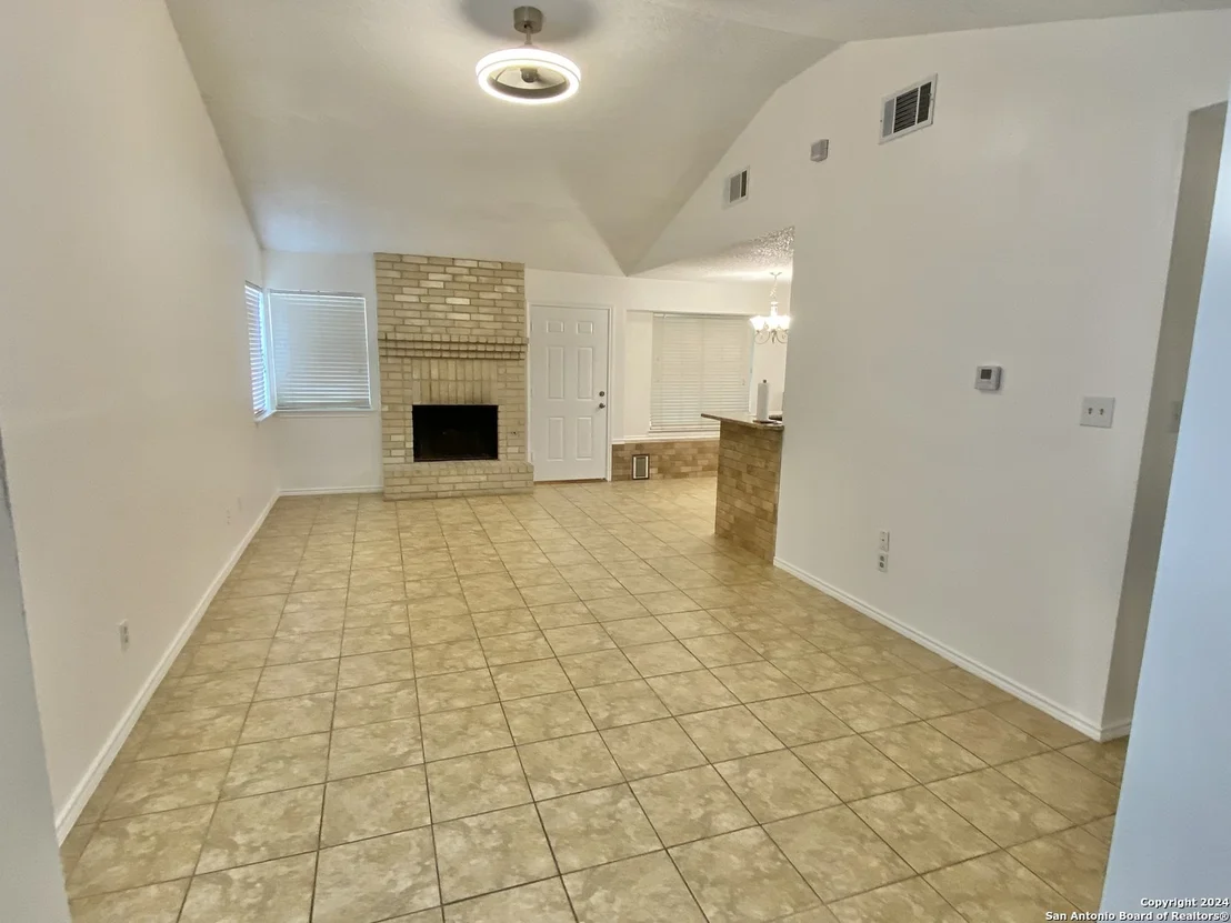 Photo of 5511 SUNUP DR