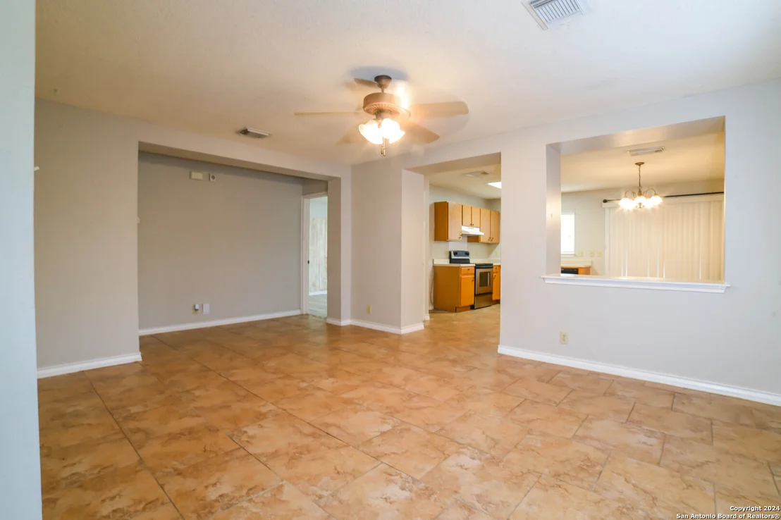 Photo of 10135 SILVER PARK