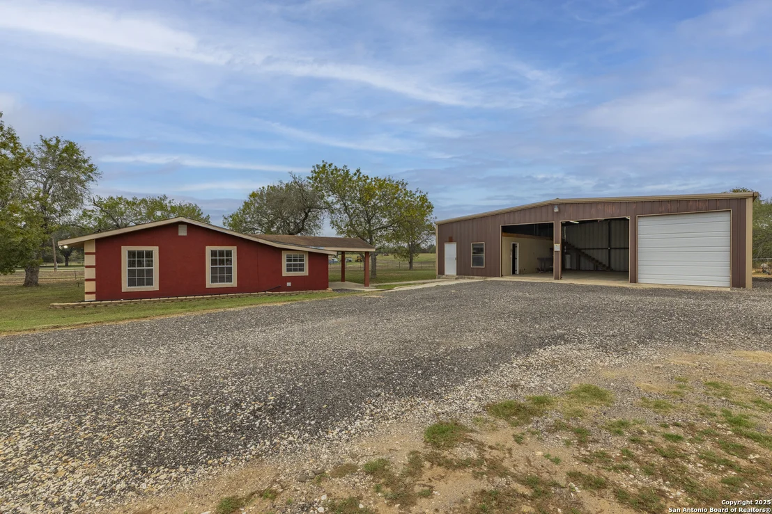 Photo of 16097 Trawalter Rd
