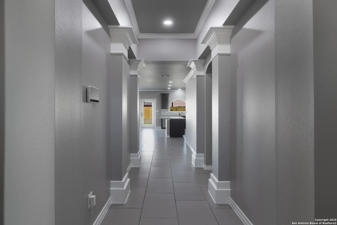 Photo of 2212 Tallow