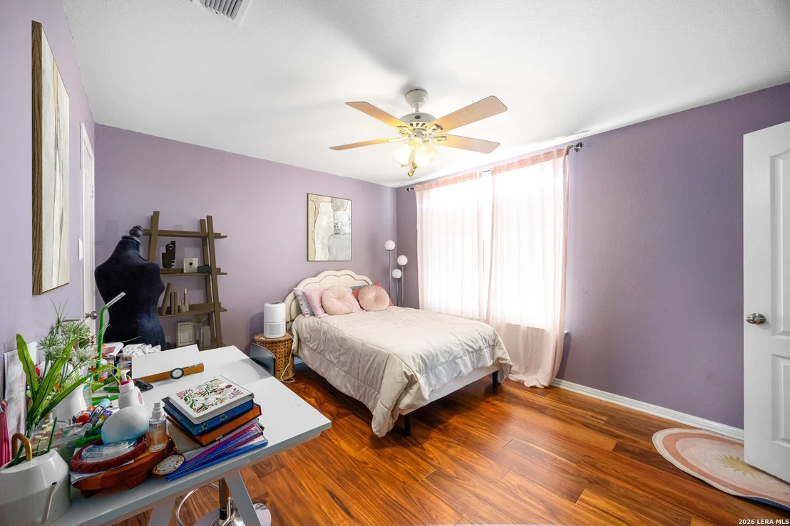 Photo of 1059 Flagstone