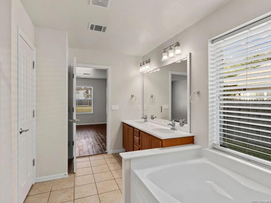 Photo of 348 KING ELDER LN