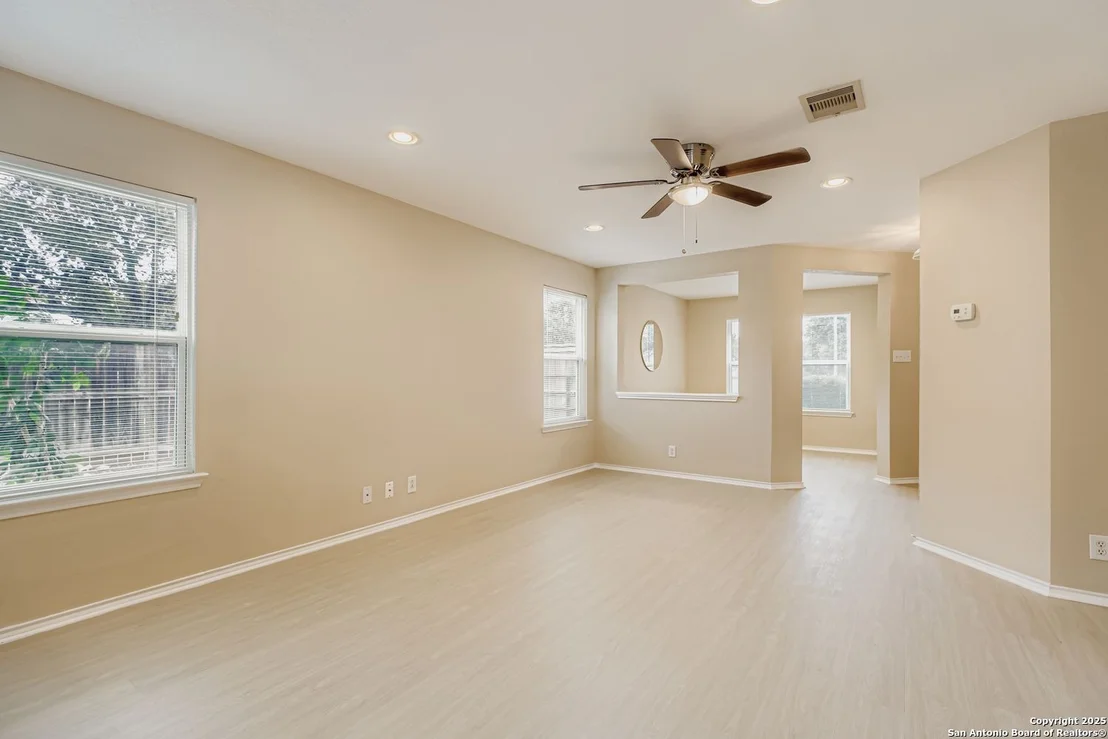 Photo of 203 Adelaide Oaks