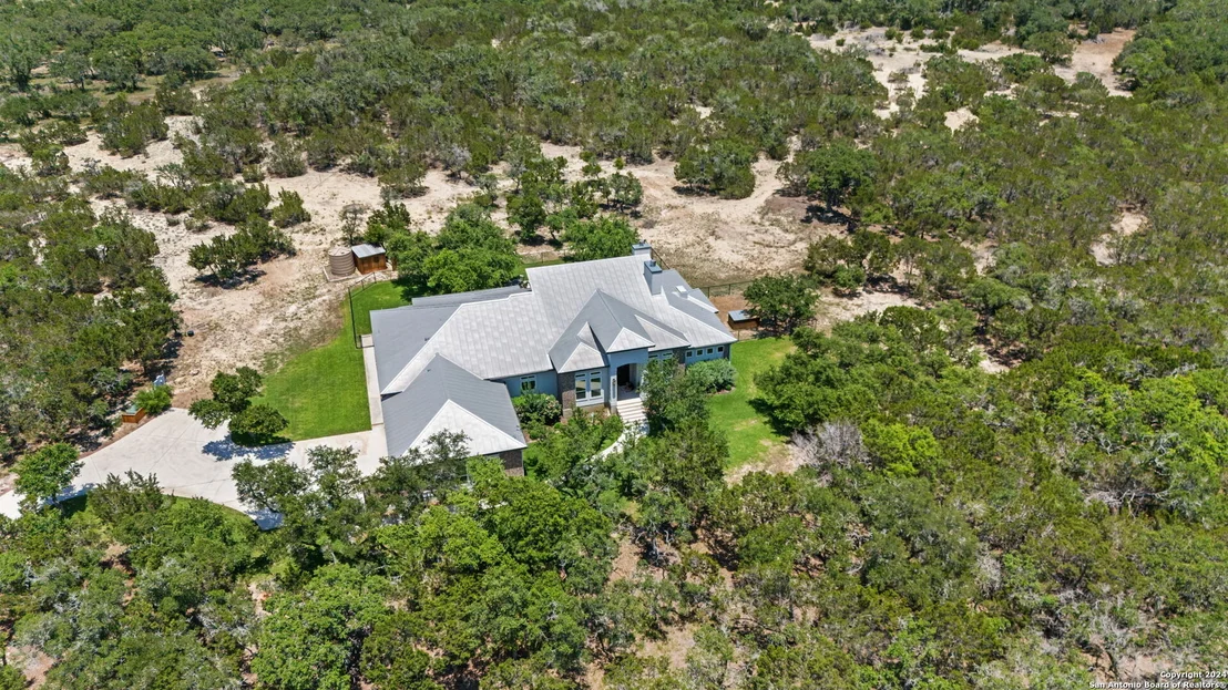 Photo of 1114 Savanna
