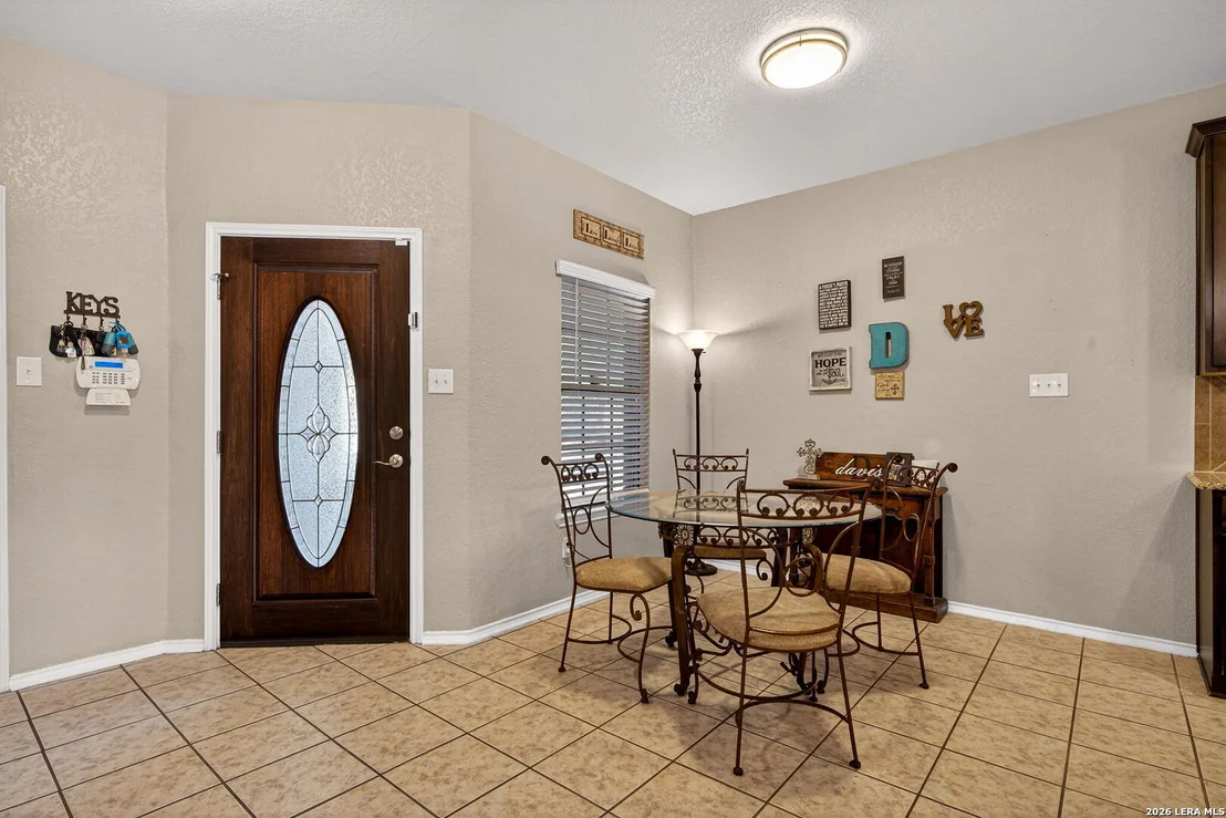 Photo of 9810 Leubeck Ranch