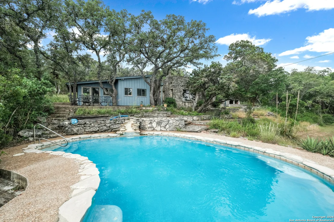 Photo of 24209 SCENIC LOOP RD