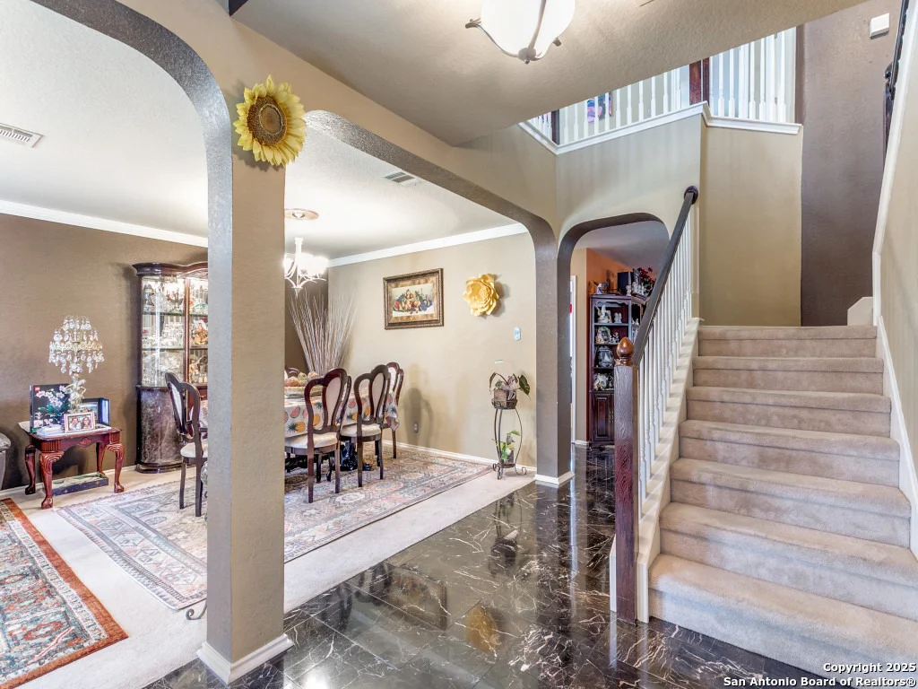 Photo of 10702 Diamond Rock
