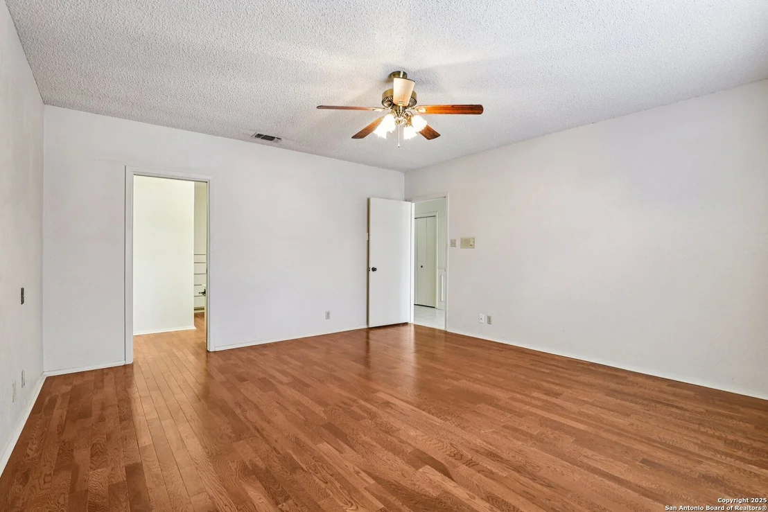 Photo of 5817 Winding Ridge