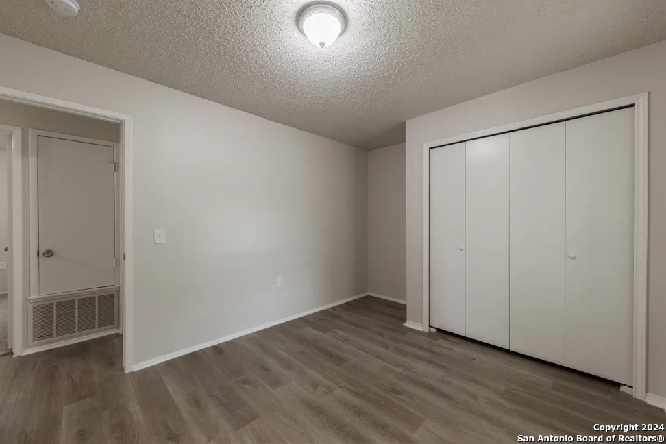 Photo of 5839 FORT STANWIX ST