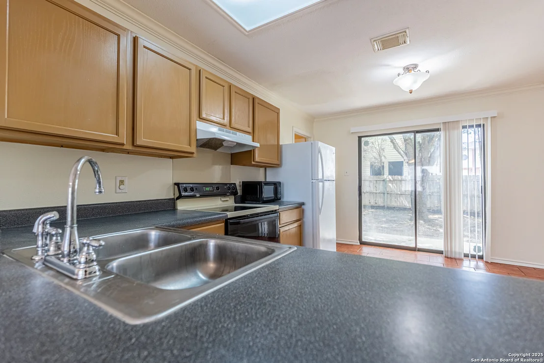 Photo of 5023 RIVER KENTON