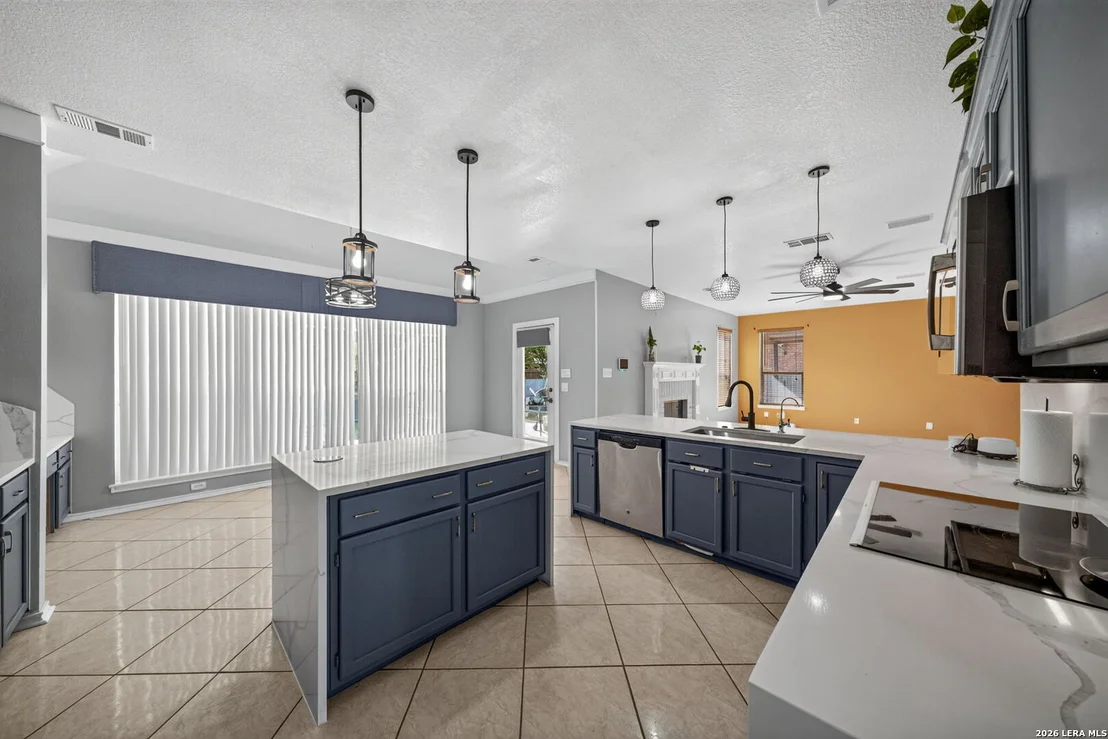 Photo of 6207 SPRING VLY