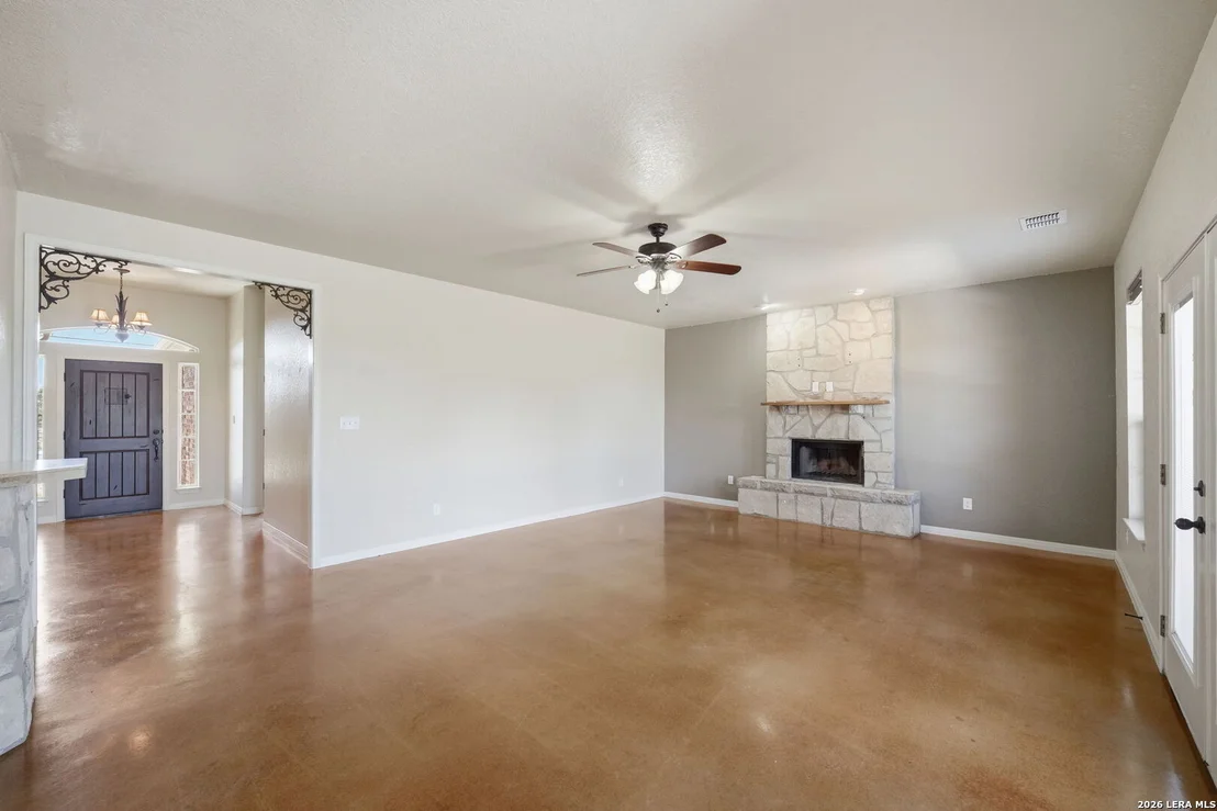Photo of 1265 County Road 4516