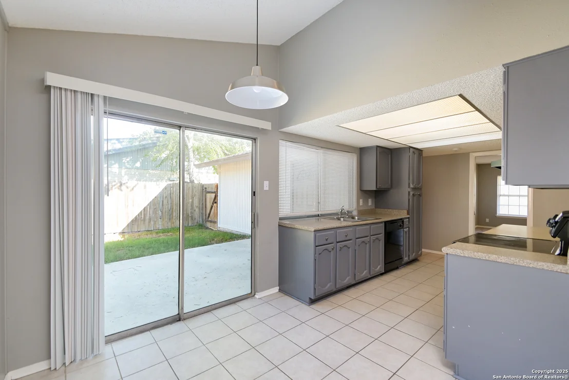 Photo of 7414 Elderberry