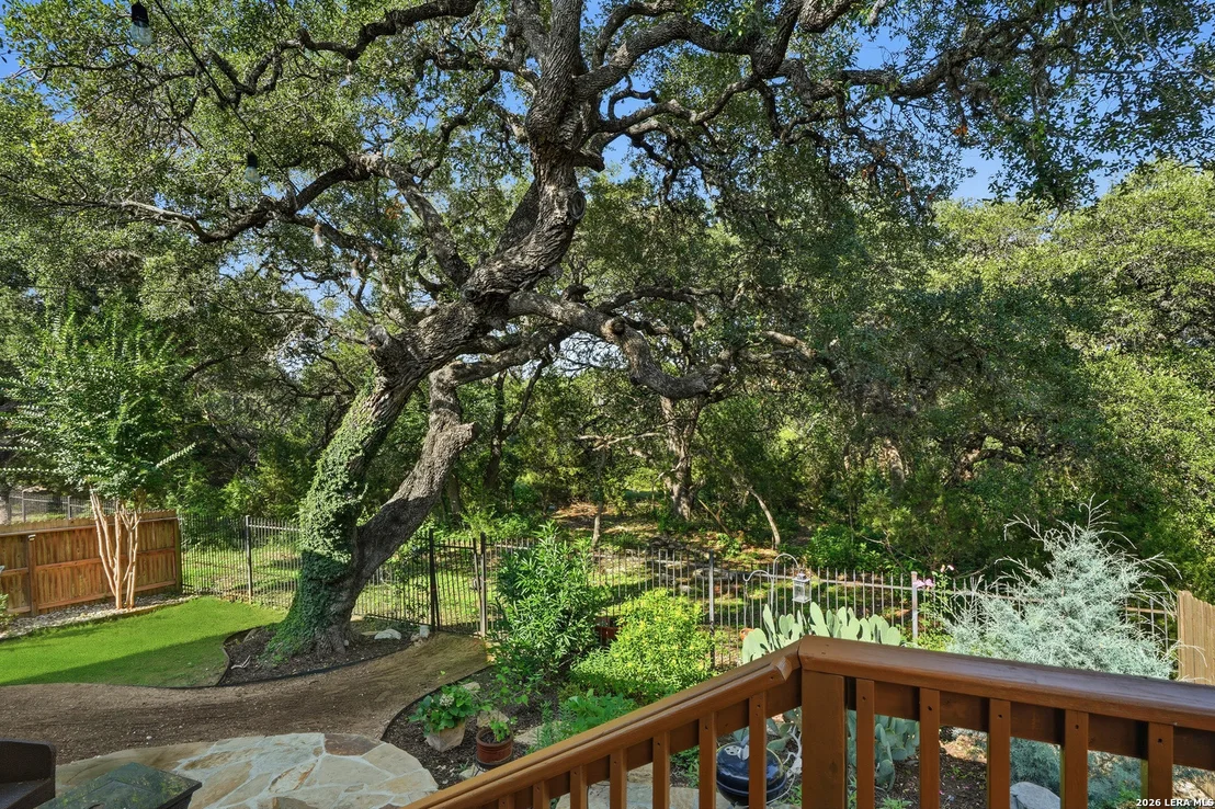 Photo of 21106 Capri Oaks